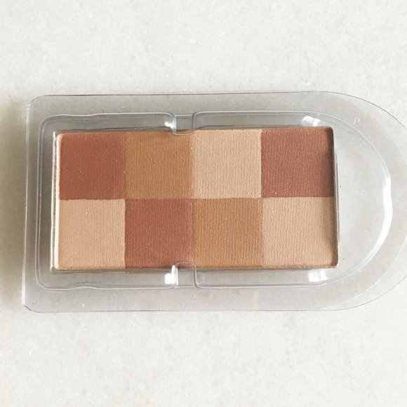 3/$36 - New! Mark Mosaic blush pan (Sandy) bronze neutral powder blush - Picture 1 of 2